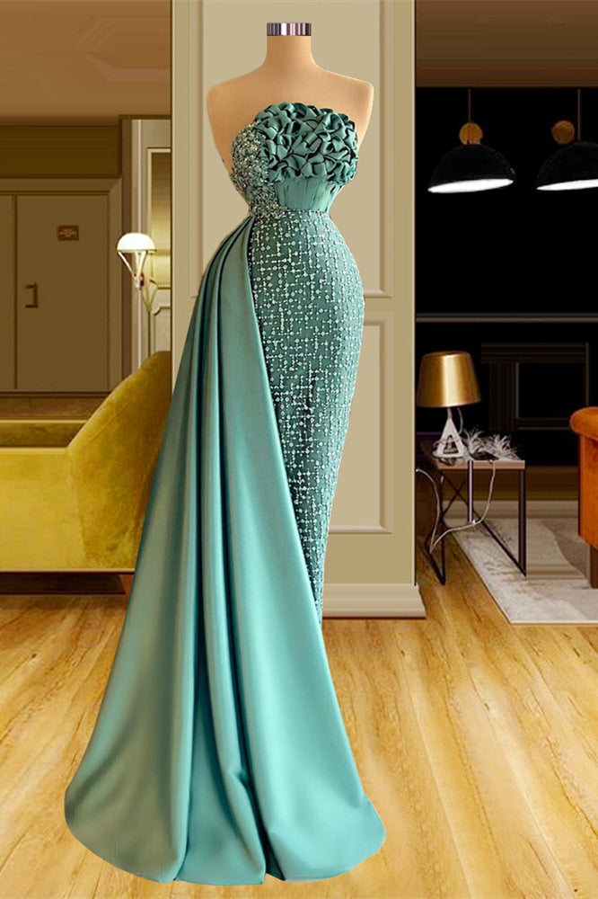 Elegant Long Green Mermaid Sleeveless Beading Prom Dresses With Ruffles Long
