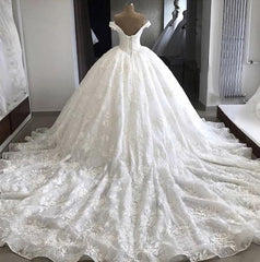 Amazing Off Shoulder Sweetheart Lace Long 2024 Wedding Dresses
